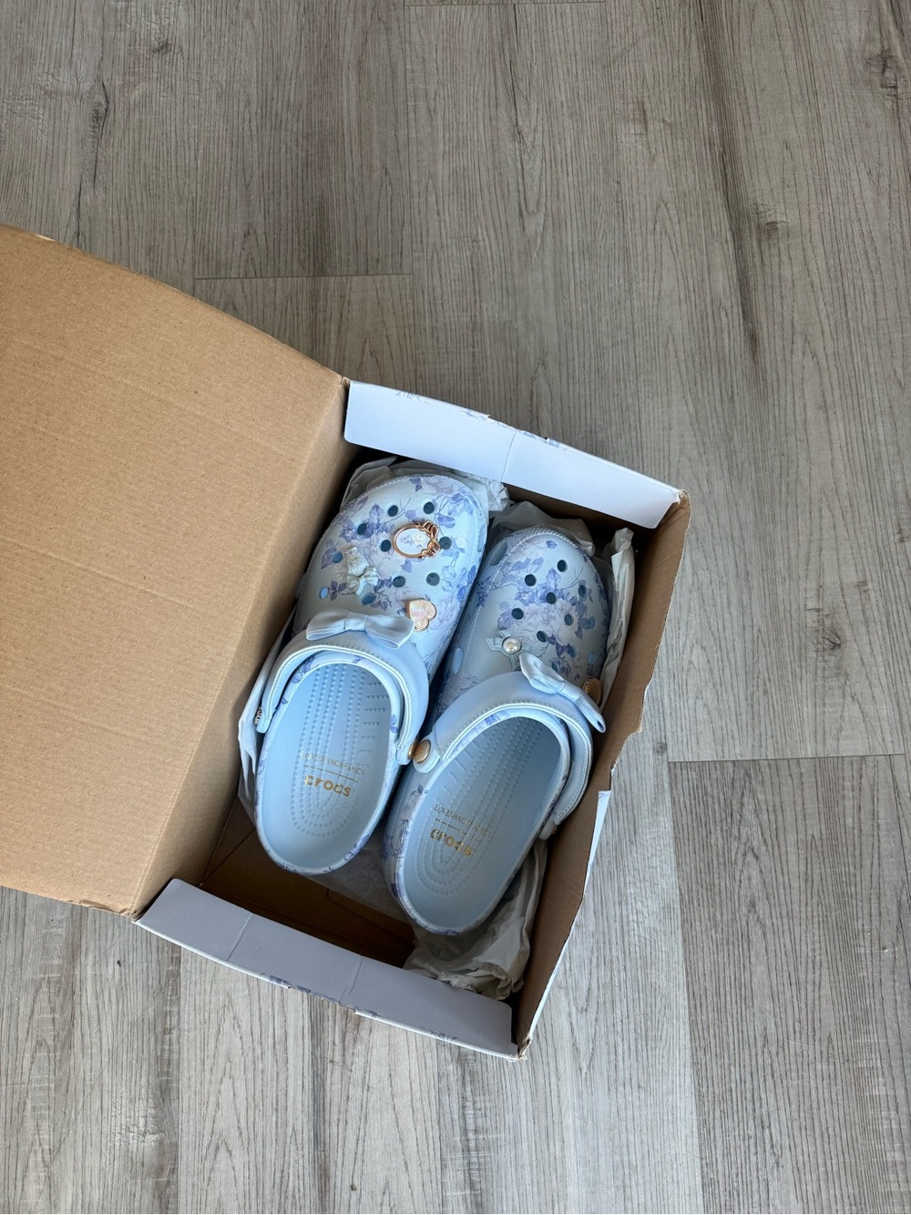 LSF crocs - Picture 3 of 4
